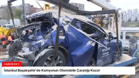 İstanbul Başakşehir’de Kamyonun Otomobile Çarptığı Kaza!